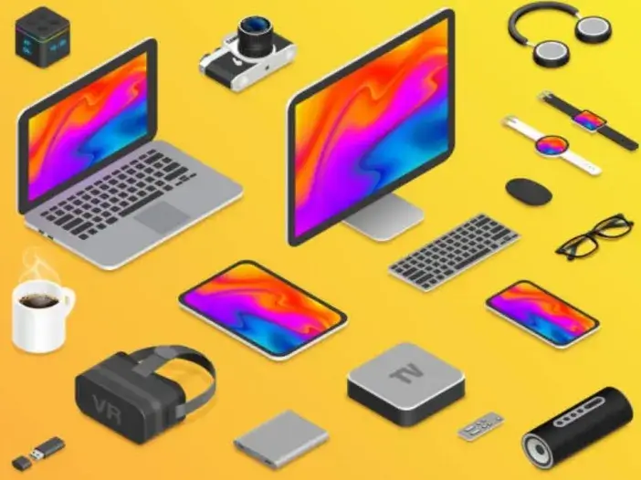 10 Tech Gadgets For College Students In 2021 | Very necessary
